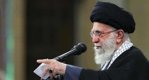 iran,-il-dittatore-khamenei-che-insegna-all’occidente-su-twitter-i-diritti-delle-donne-corriere.it