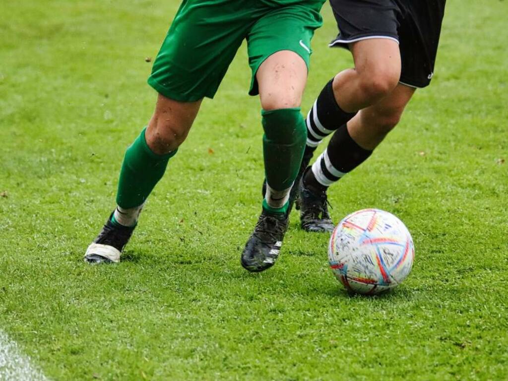 alle-scuola-medie-di-santa-margherita-una-serata-dedicata-al-calcio-femminile-–-liguria24