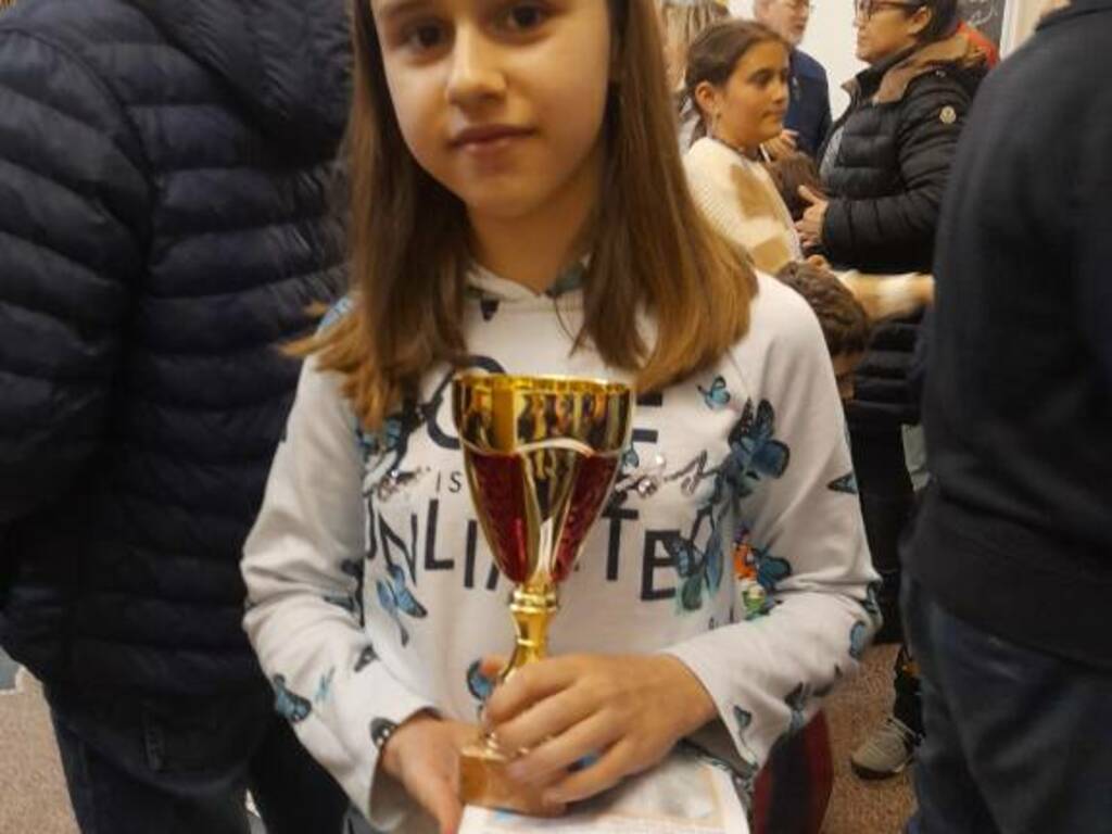 imperia:-giorgia-griza-e-campionessa-provinciale-di-scacchi-–-riviera24