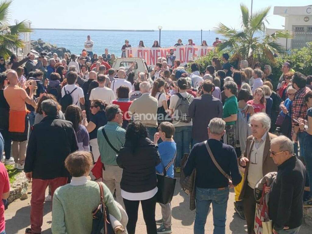 i-comitati-del-ponente-declinano-l’invito-di-bucci:-“grazie-ma-vogliamo-un’assemblea-pubblica”-–-liguria24